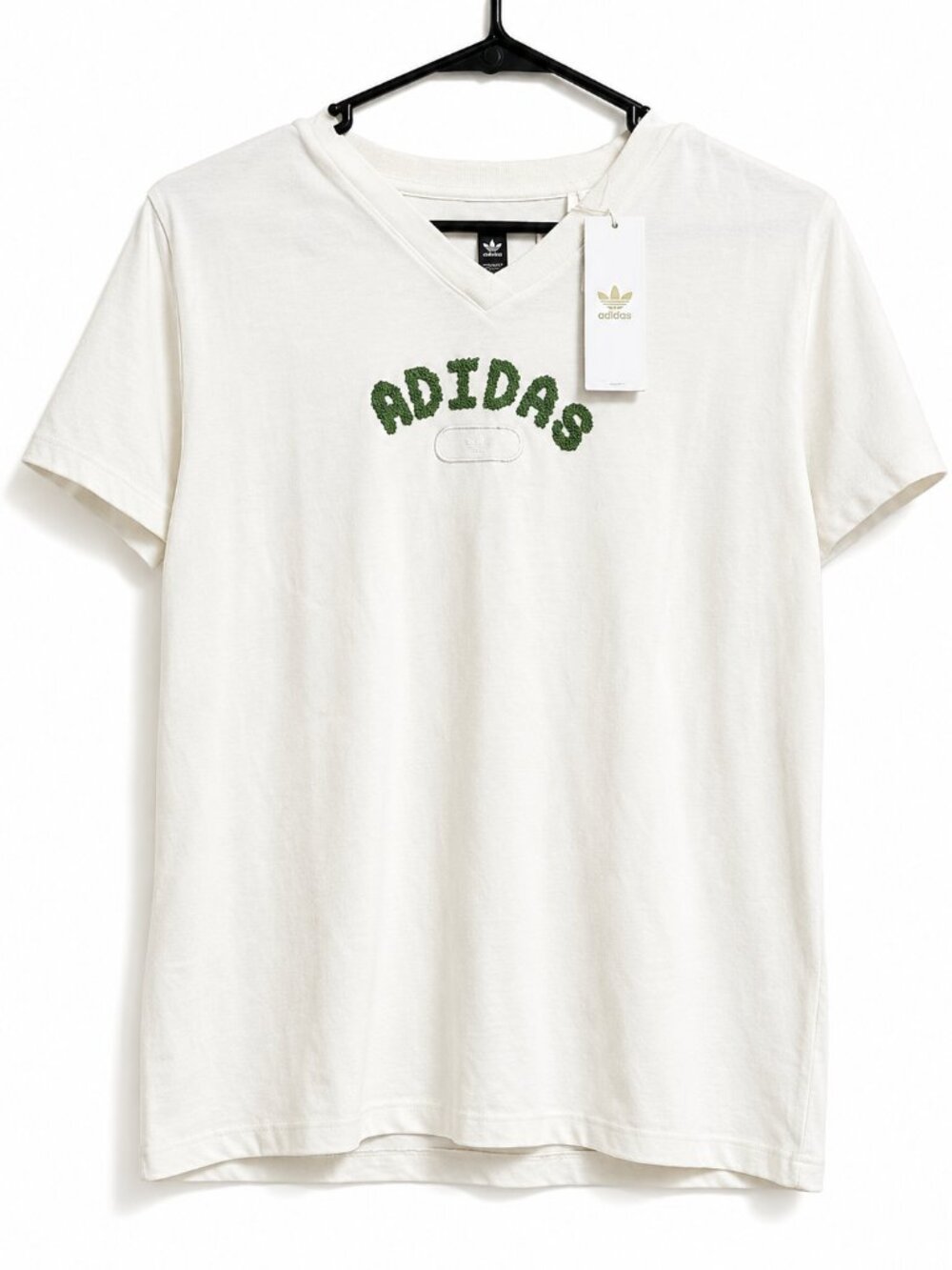NWT Adidas Cream Green Chenille Logo V Neck Tee Medium